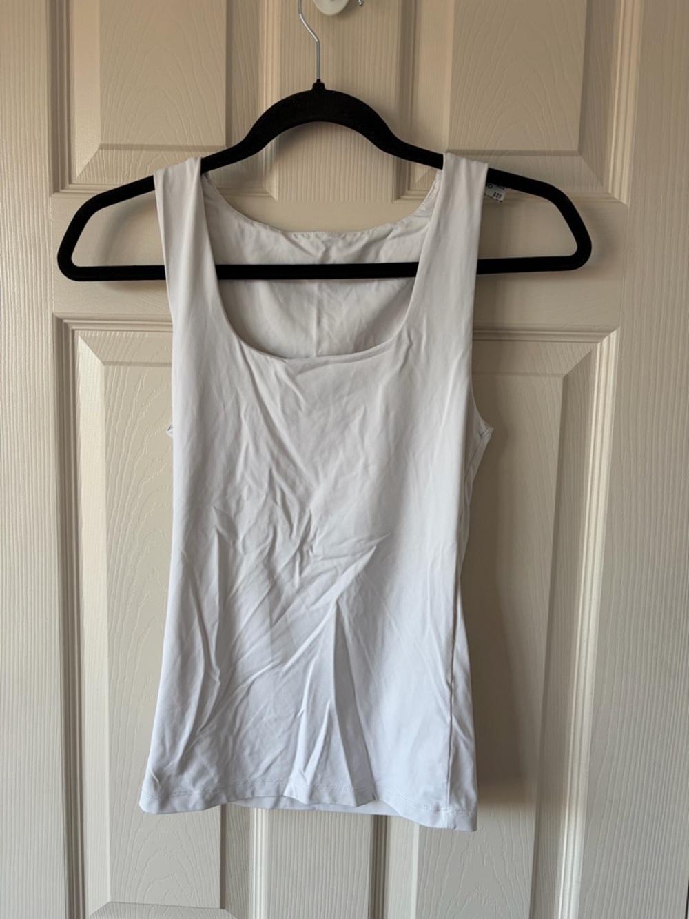 🤍ONLY - XS WHITE TANK TOP